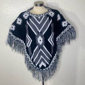 WINTER ♥️♥️♥️. Mudd poncho